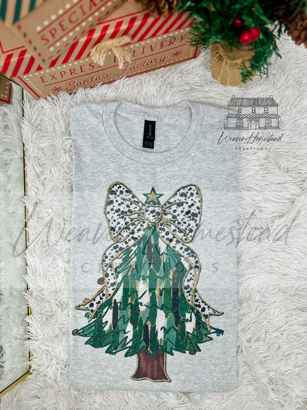 Watercolor Christmas Tree w/ Black Speckled Bow