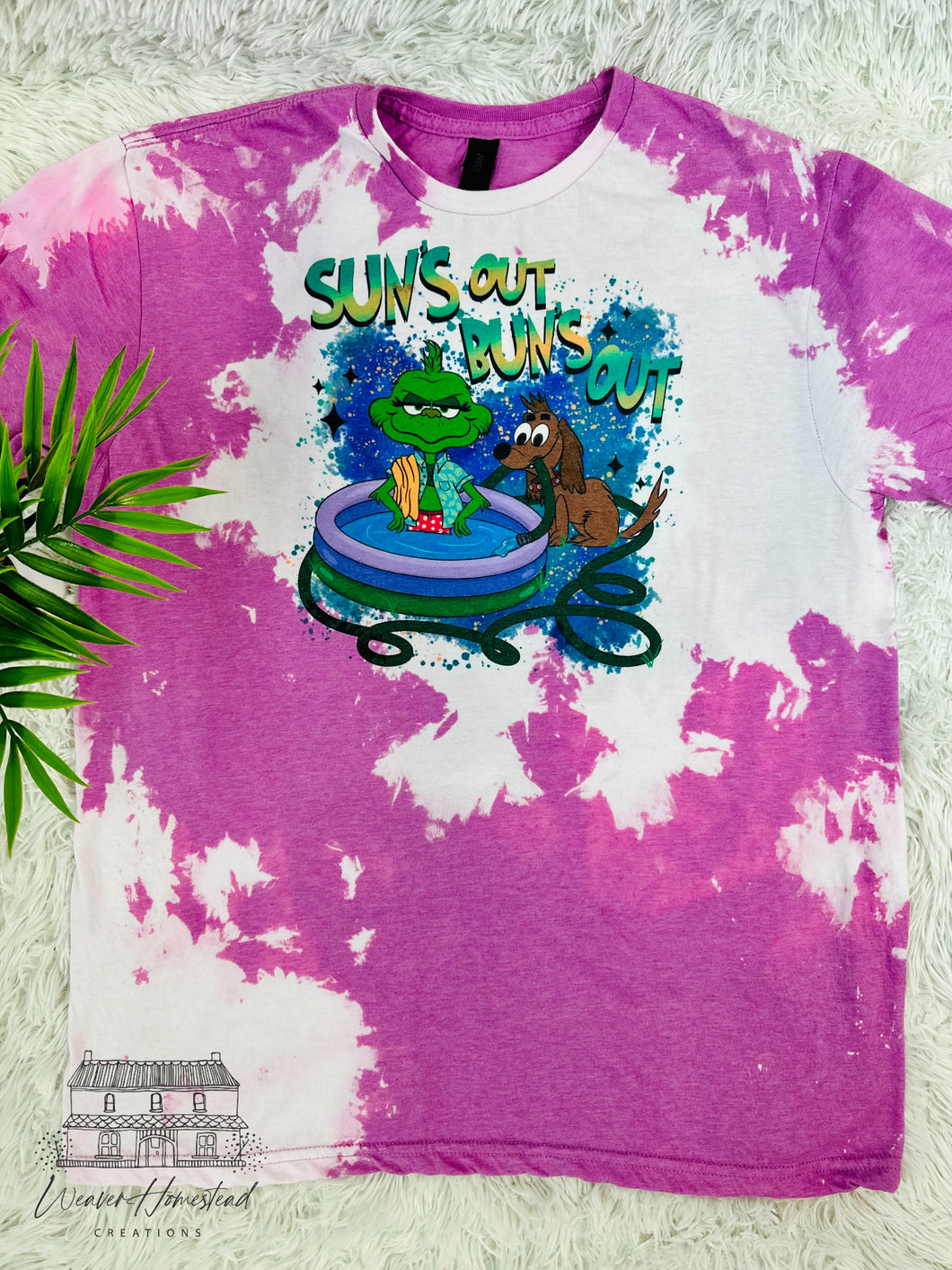 Grinchy Summer: Suns Out Buns Out