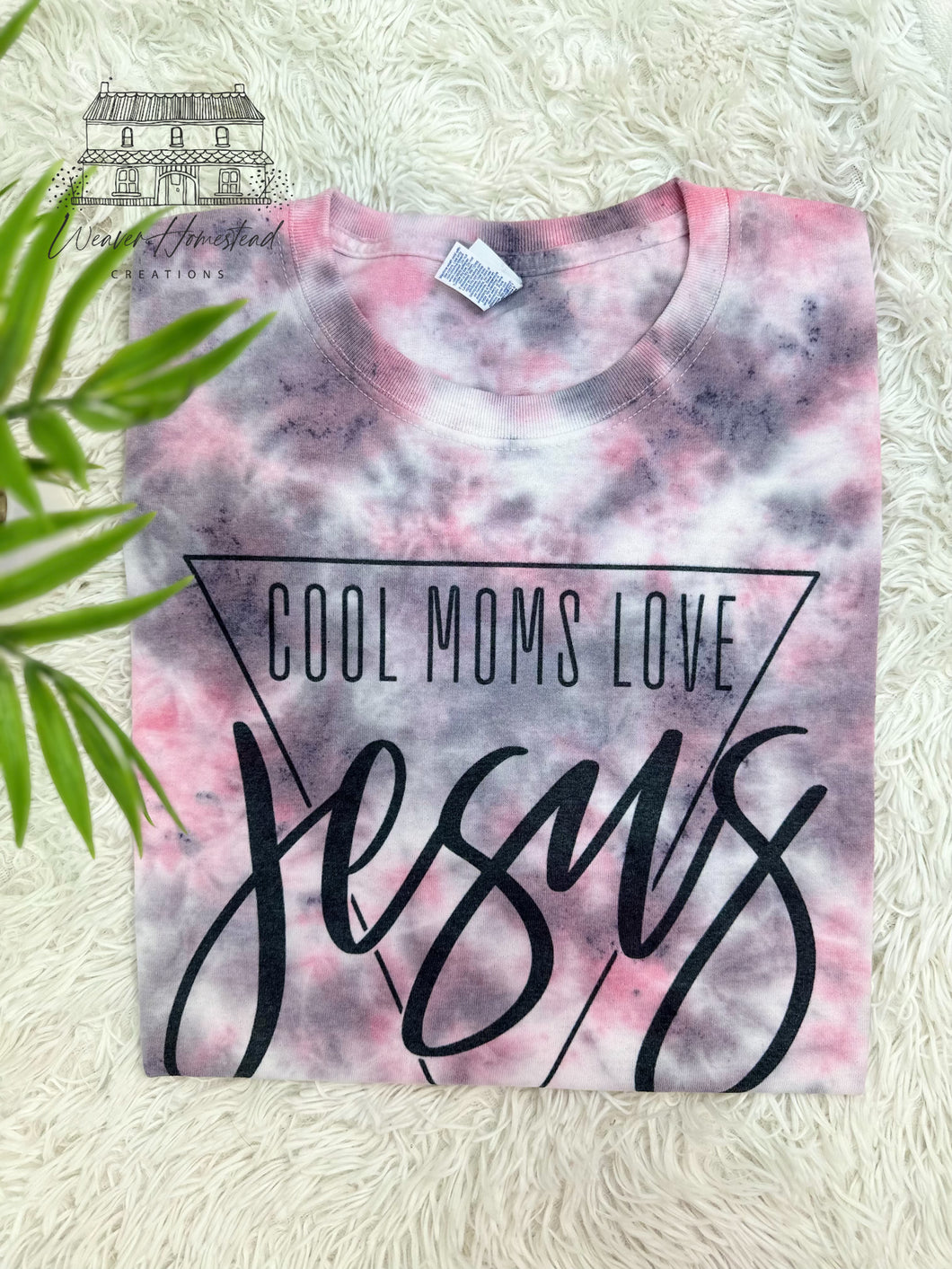 Cool Moms Love Jesus